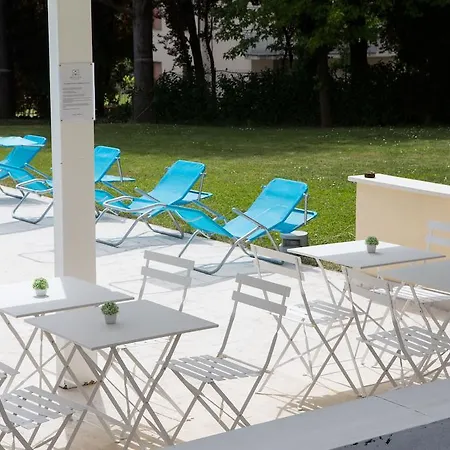 Bed & Breakfast Da Noi Due 4*